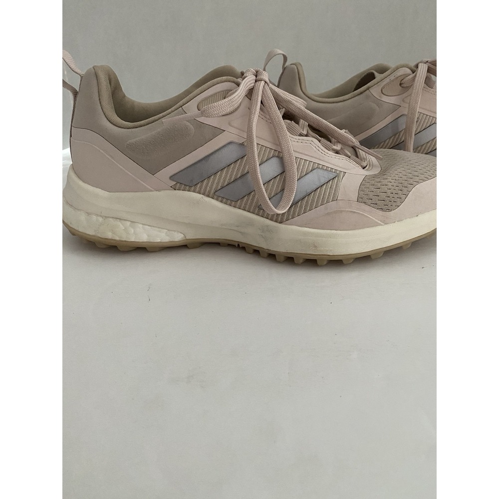 Woman's ADIDAS Pink Boost Size 6.5 Sneakers EUC
